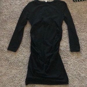 Black bodycon dress